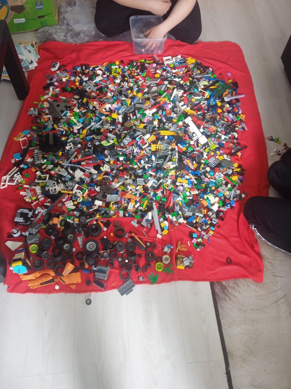 Jätti Lego-kasa 7-8kg