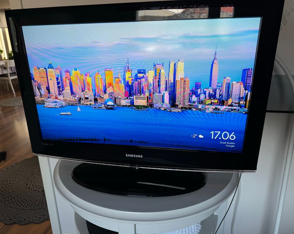 32” Samsung televisio