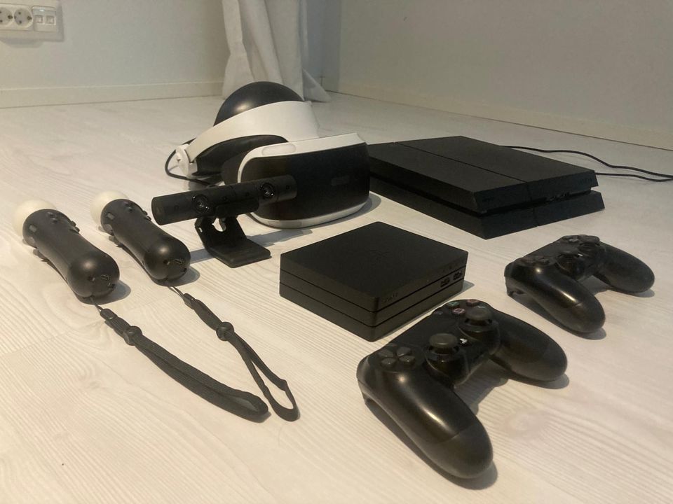 PS4+ VR-setti+ pelit