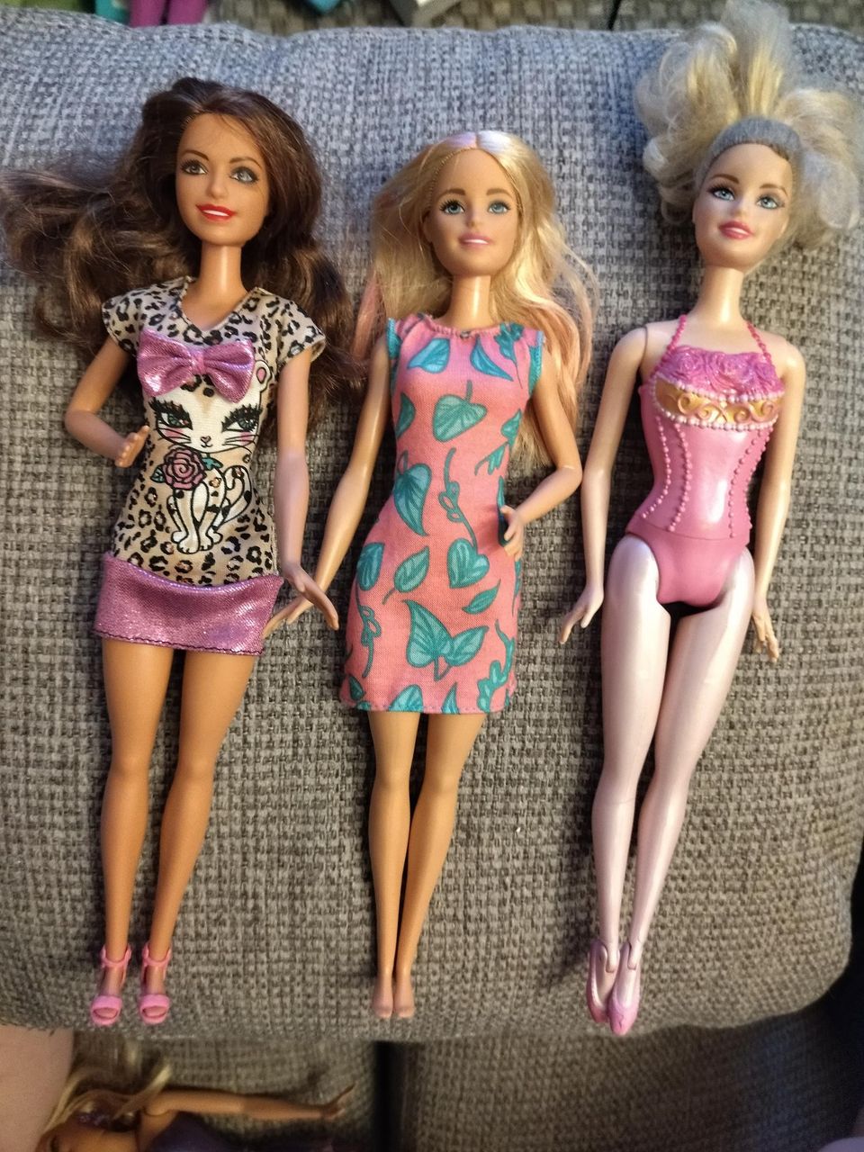 Barbie ja muu nukke setti