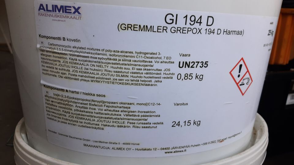 Grepox saumalaasti kiveyksille. 3kpl×25kg