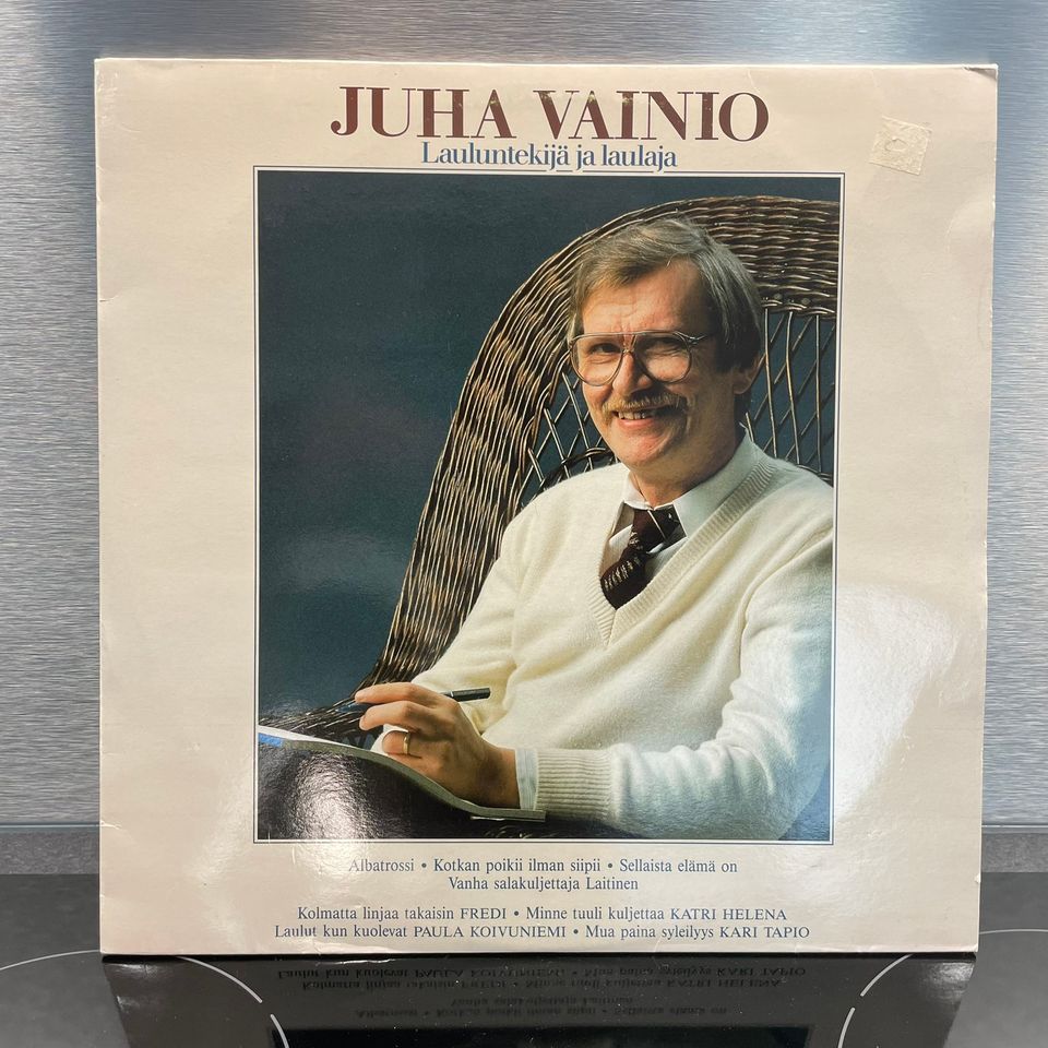 Juha Vainio | 2xLP | Lauluntekijä ja laulaja