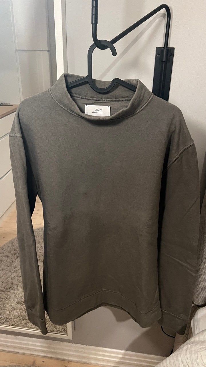 Mr. P premium cotton sweatshirt, size S