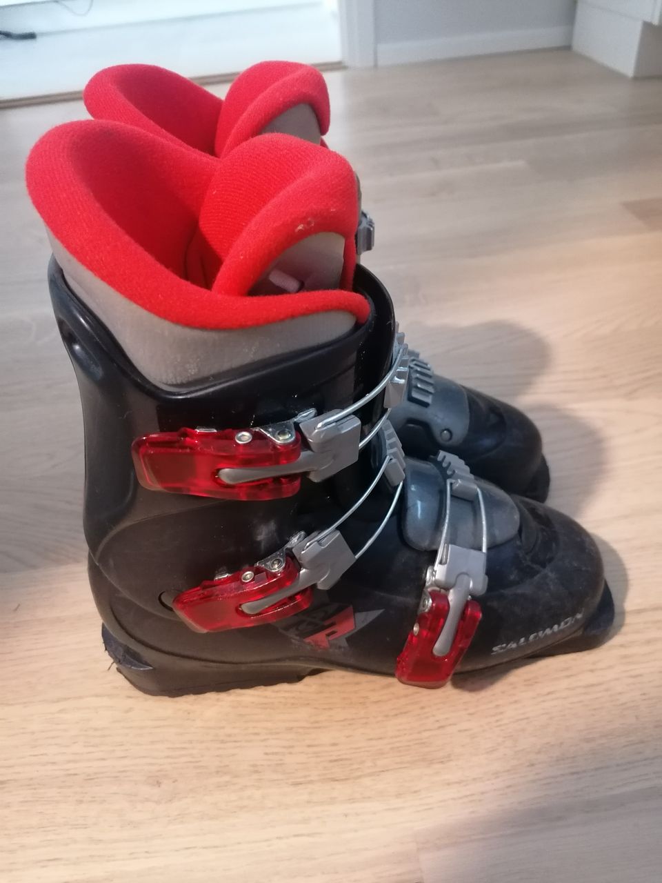 Salomon laskettelumonot 24/24.5