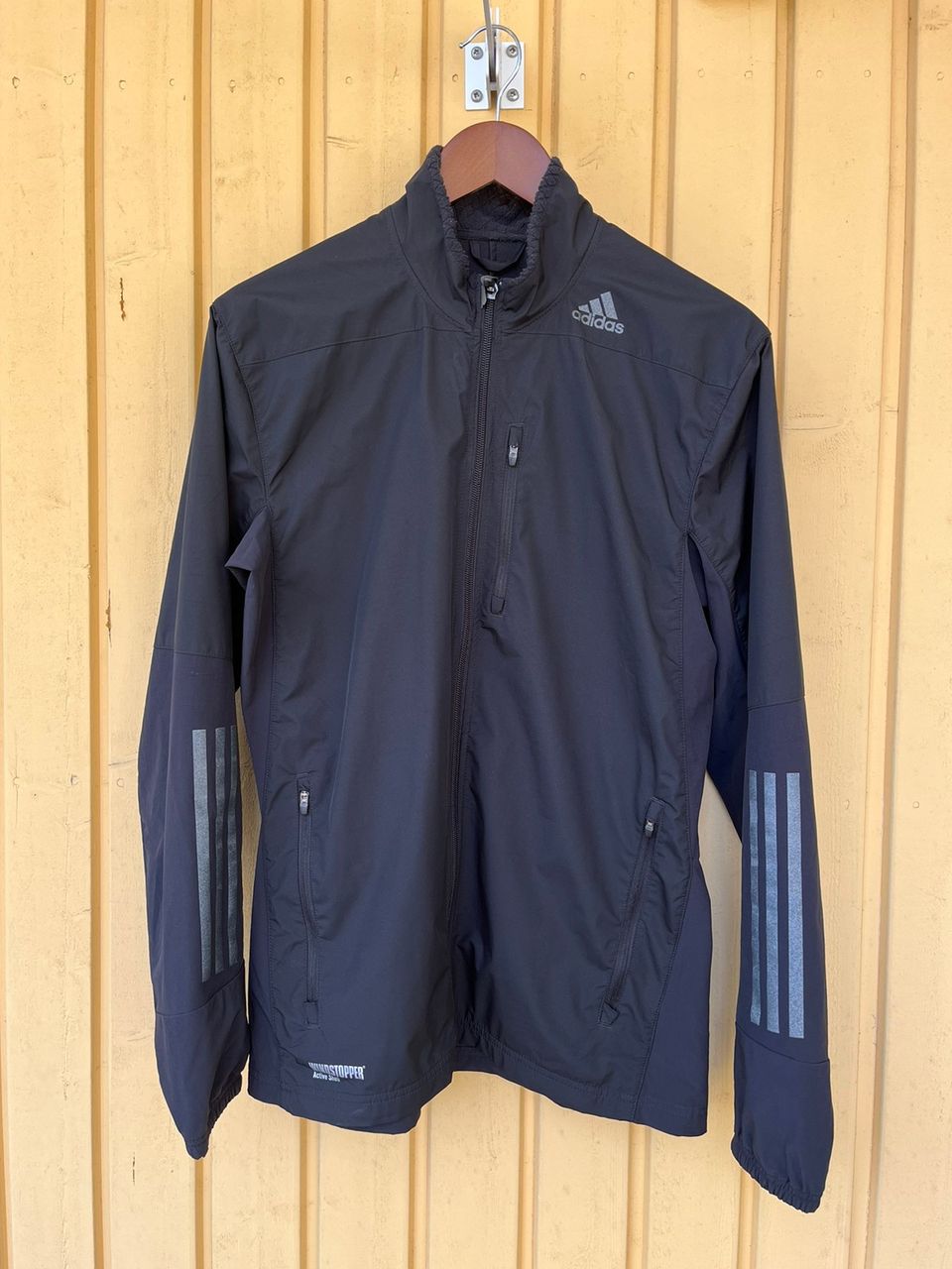 Adidas Windstopper takki