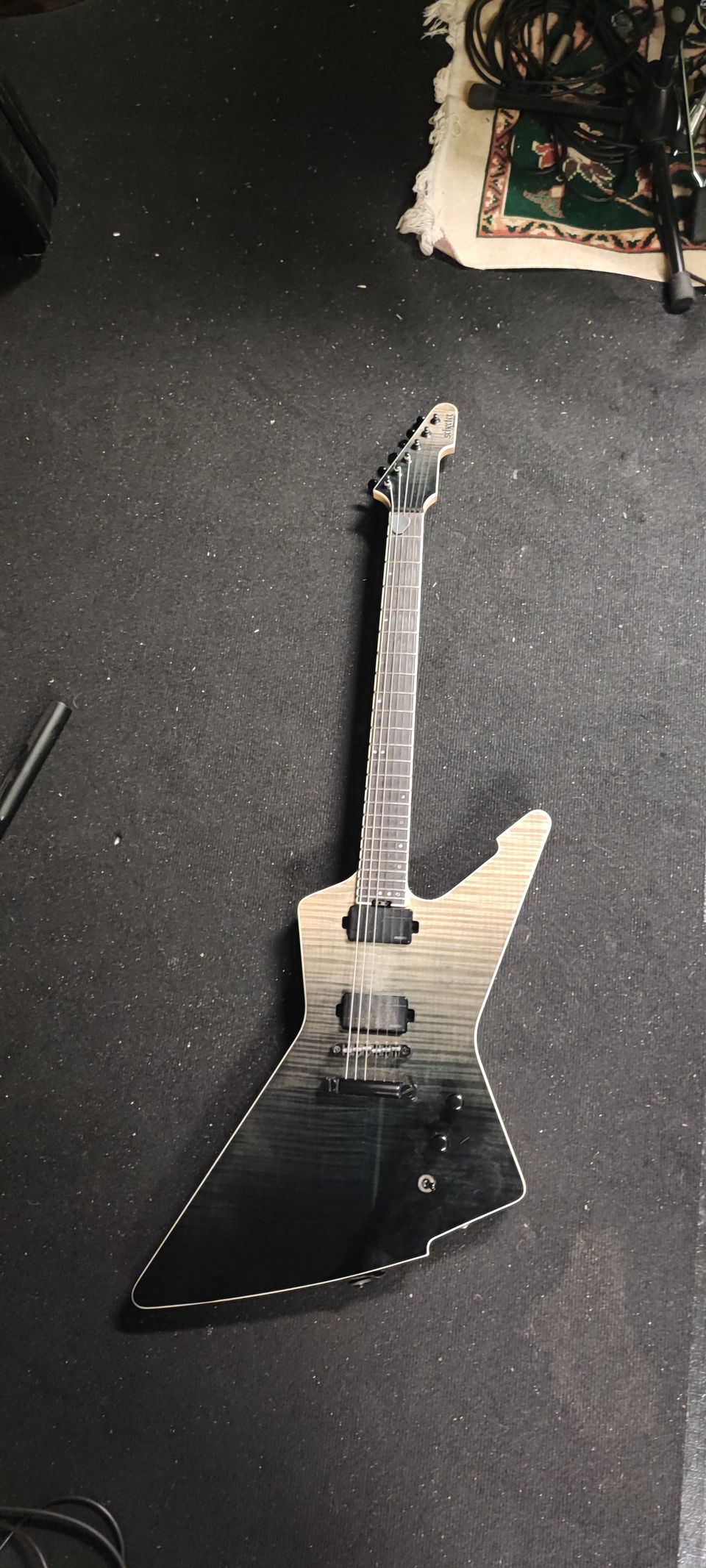 Schecter E-1 SLS Elite