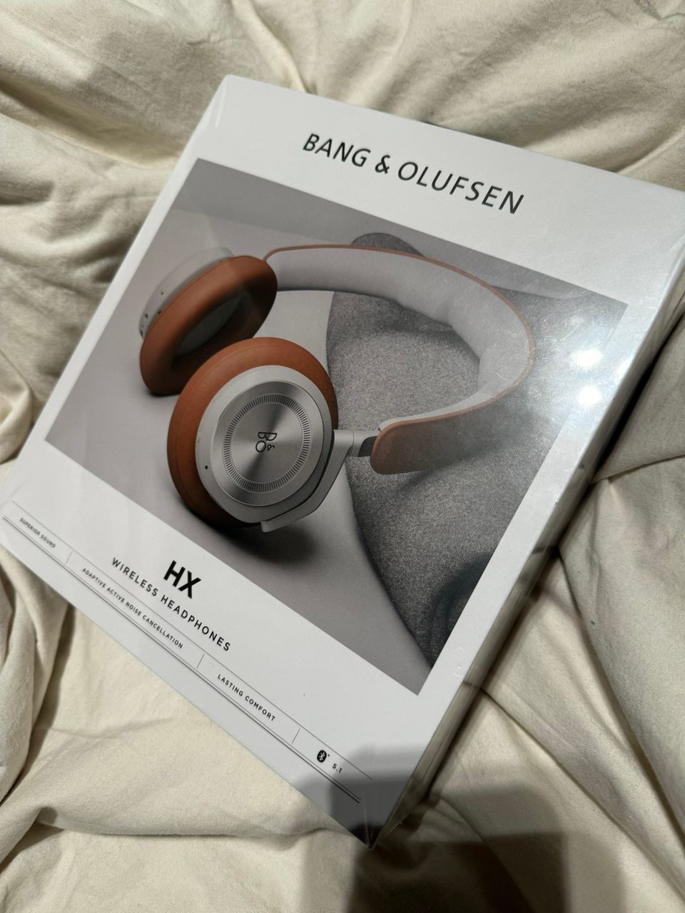 Bang & Olufsen HX kuulokkeet