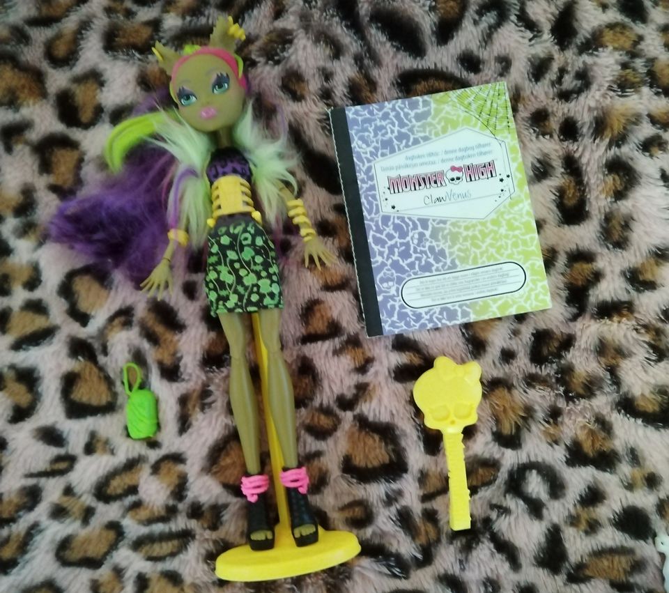 Monster High Freaky Fusion Clawvenus