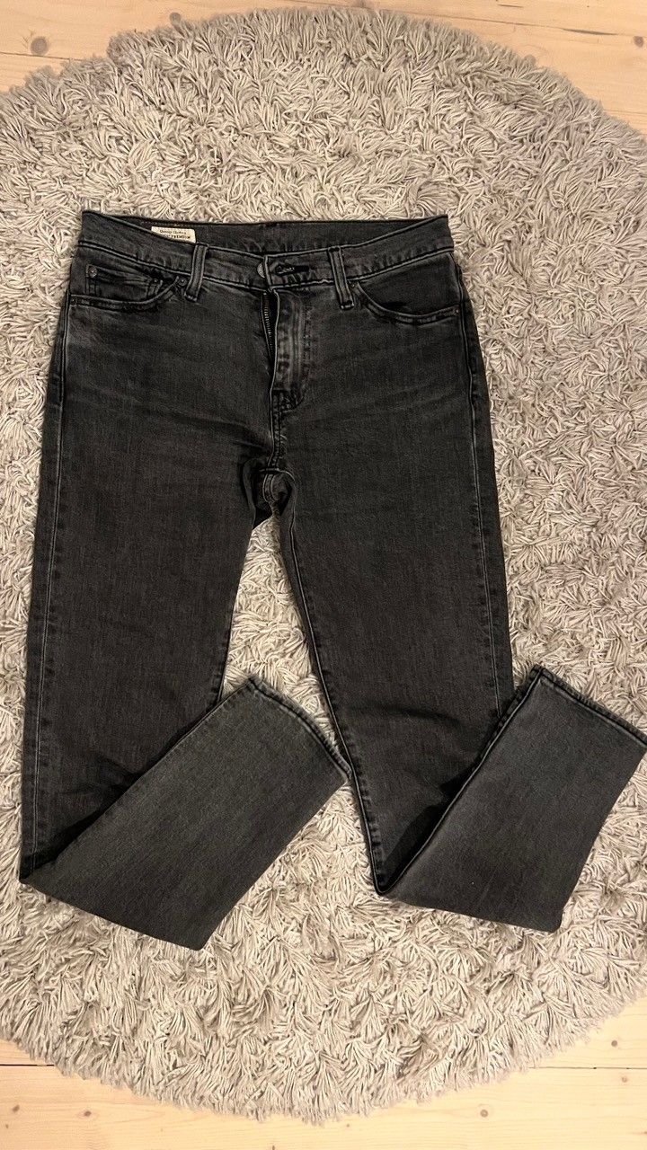 Levi's jeans 511 slim, size 29x32 | farkut