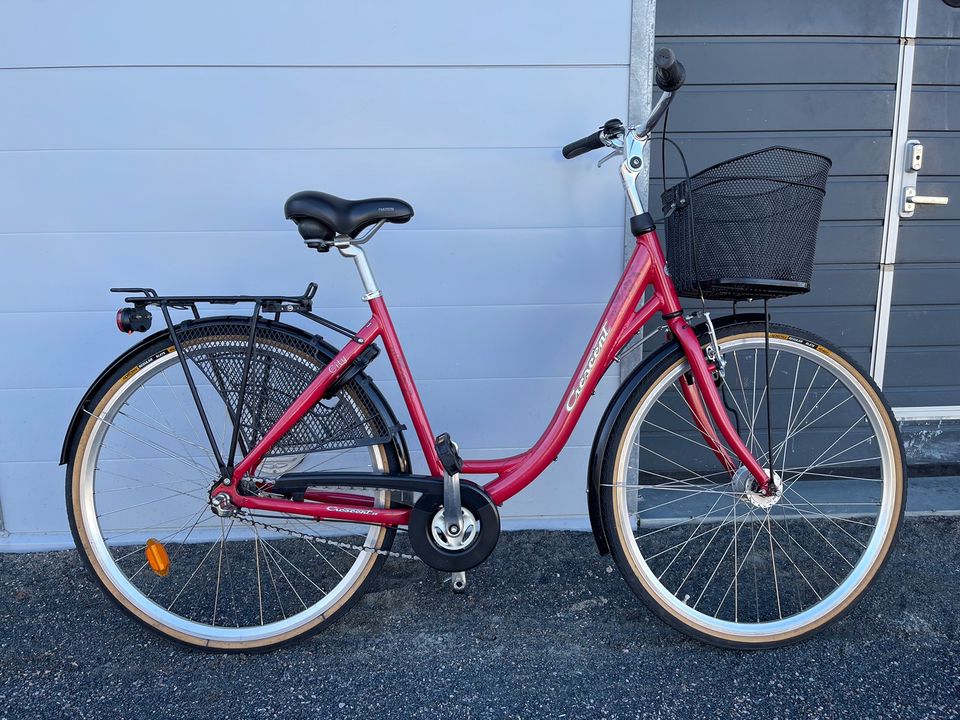 Naisten polkupyörä Crescent City 28”