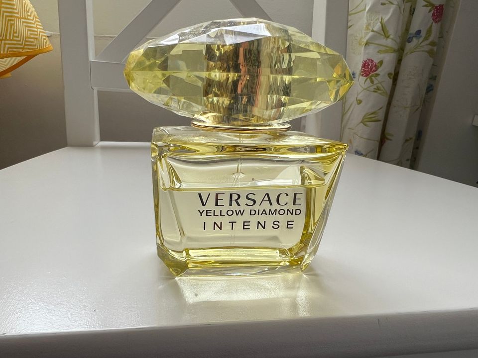 Versage parfume