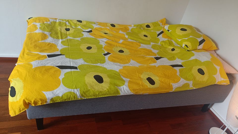 Bed and mattress 120*200cm