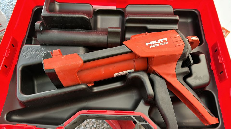 HILTI HDM KÄSIKÄYTTÖINEN PURISTIN