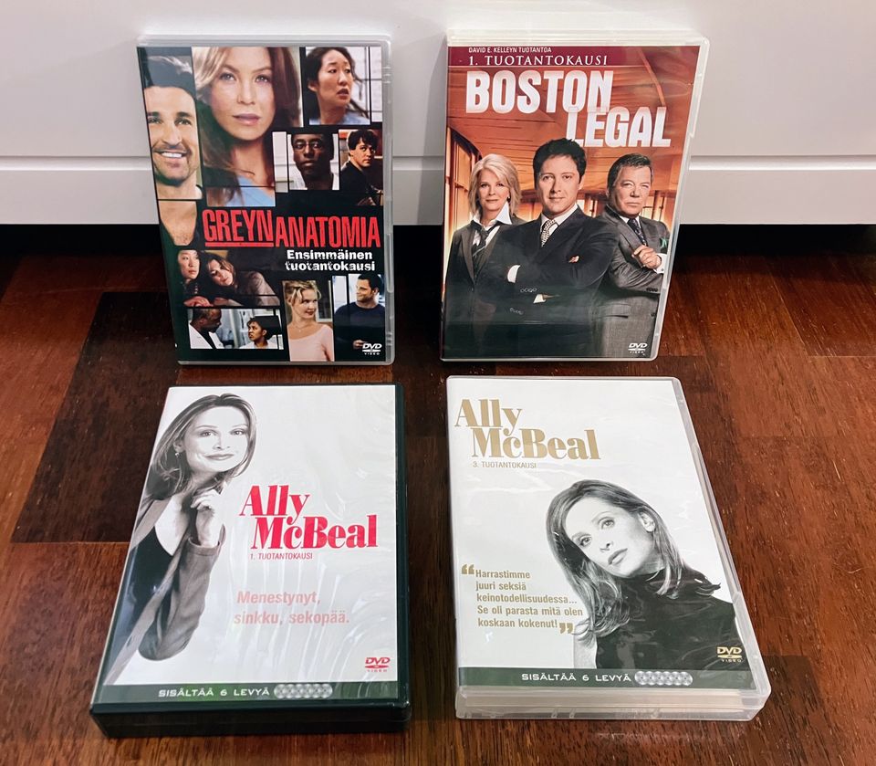 Tv-sarjoja : Ally McBeal +Boston Legal + Greyn Anatomia /DVD