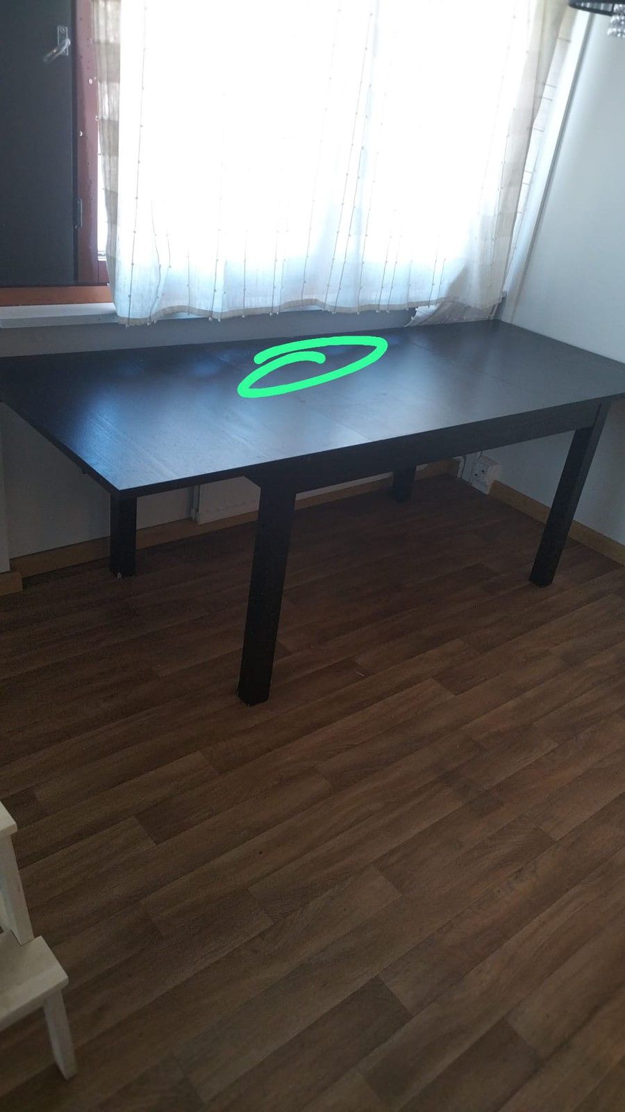 Ikean pöytä jatkopaloilla