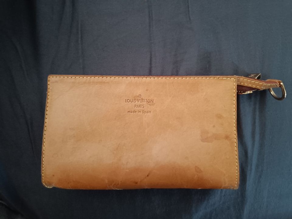 Louis vuitton vachetta lether pouch