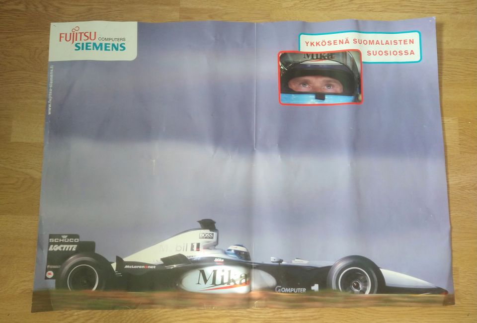 Mika Häkkinen radalla, sponsori juliste