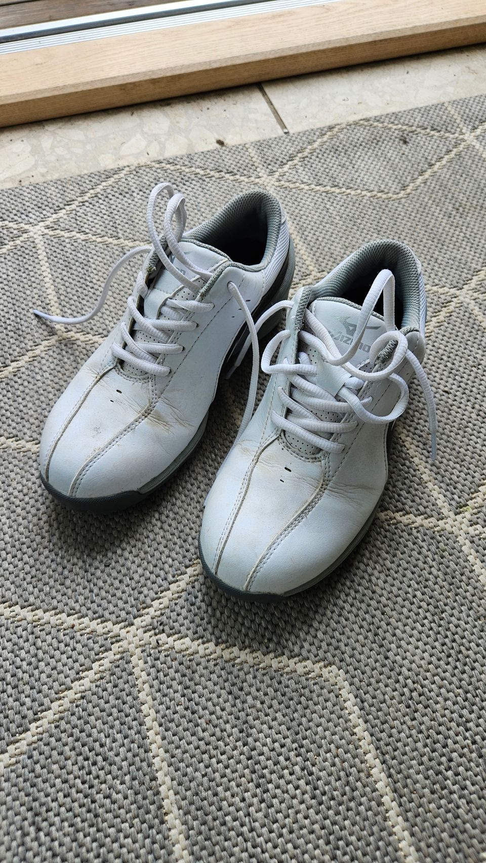 Naisten Mizuno golf kengät 38