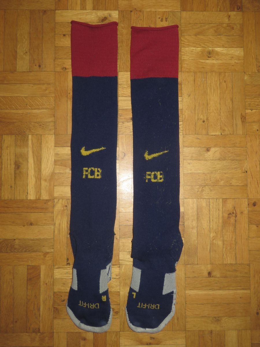 Aidot FC BARCELONA sukat 30-33 (pohjan pit.20cm) Ei Pk!