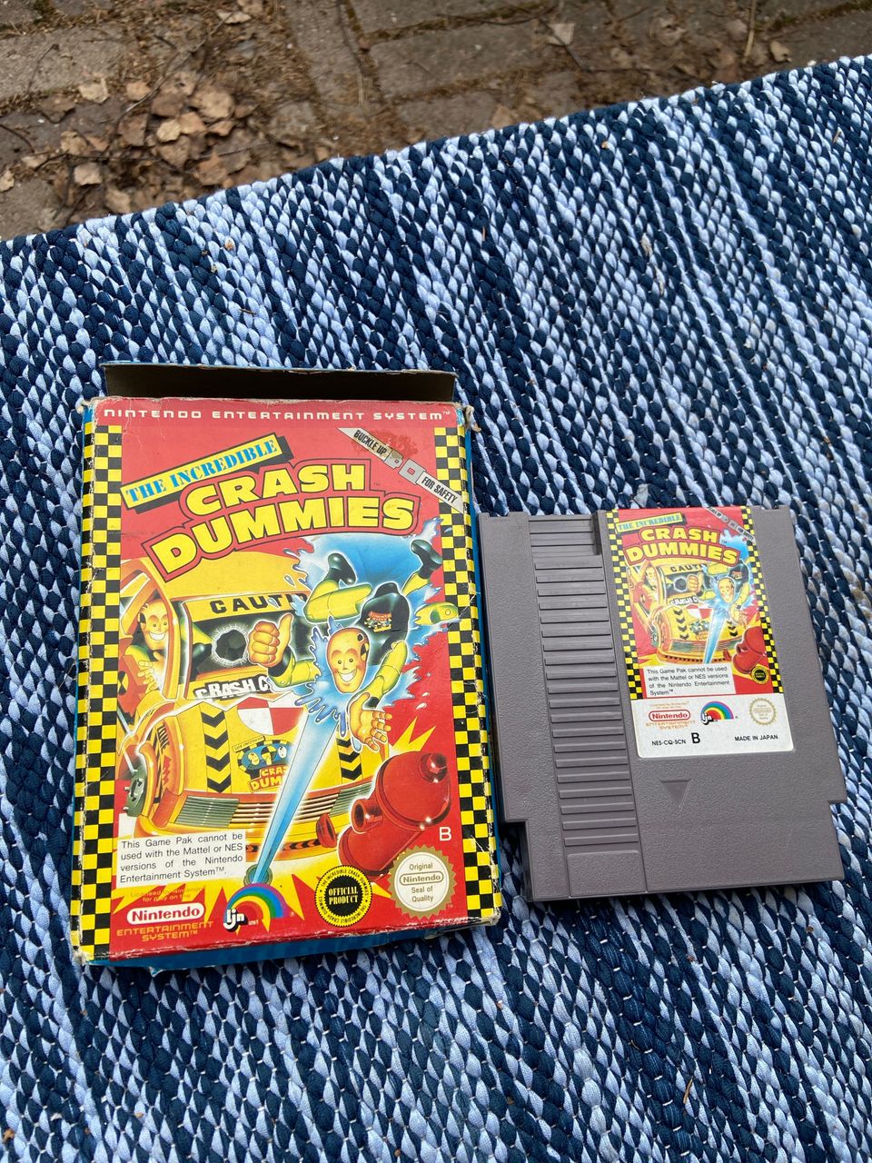 NES Crash dummies (boxed)