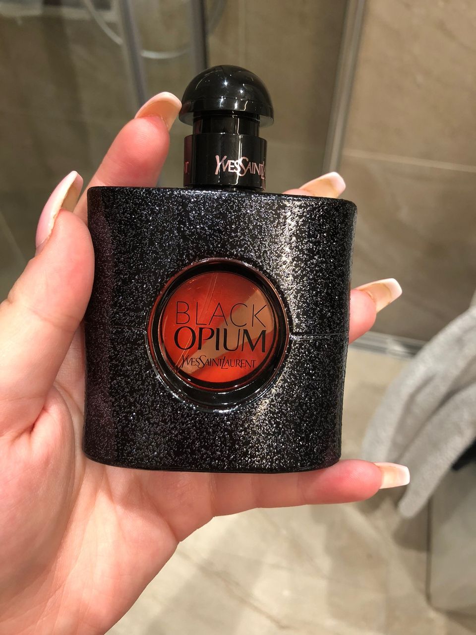 Black Opium- parfym