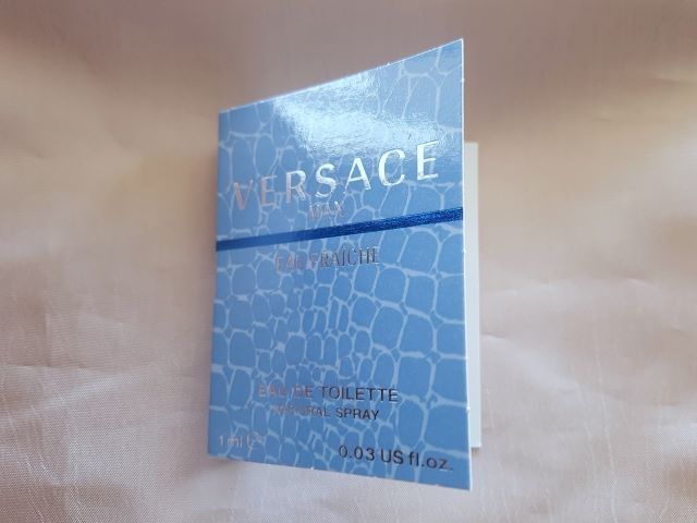 Versace Man Eau Fraiche Eau de Toilette tuoksu 1 ml