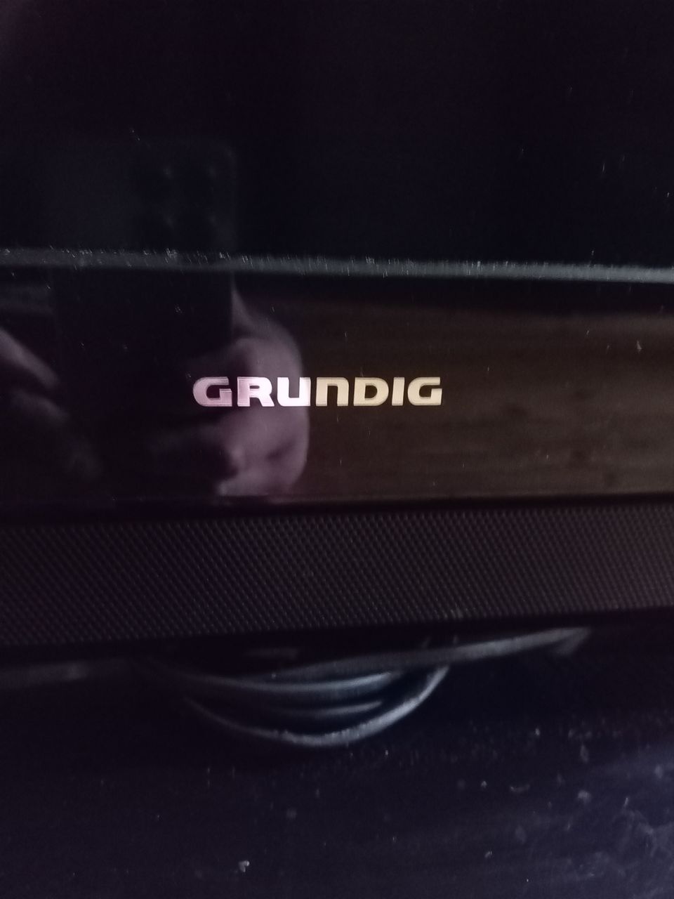 Myynnissä GRUNDiG 32 tuumainen TV