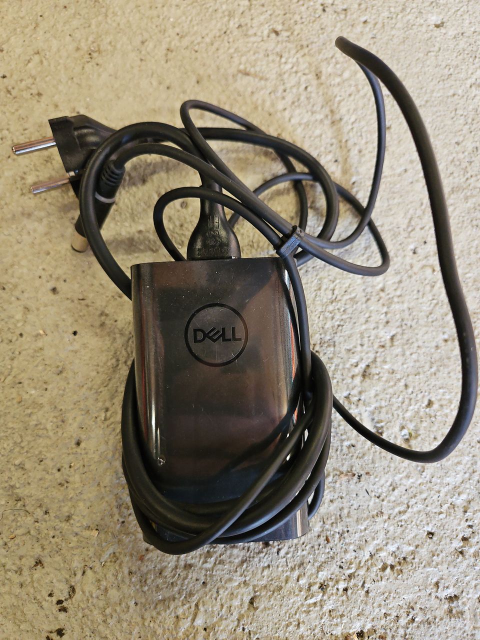 Dell 65w laturi