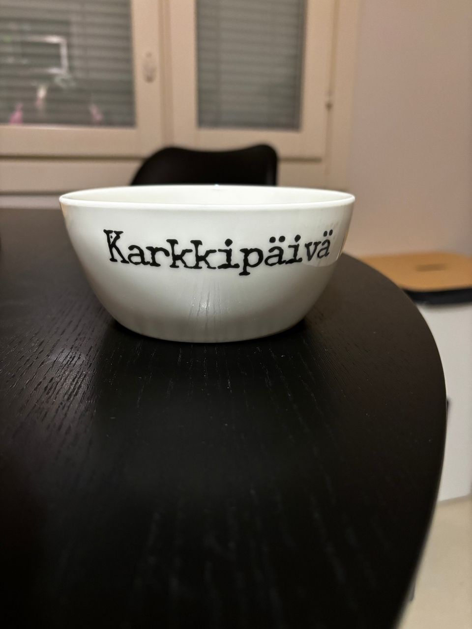 Karkkipäivä - kulho