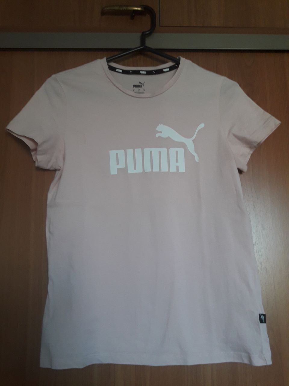Puma Logo T-paita koko M spk