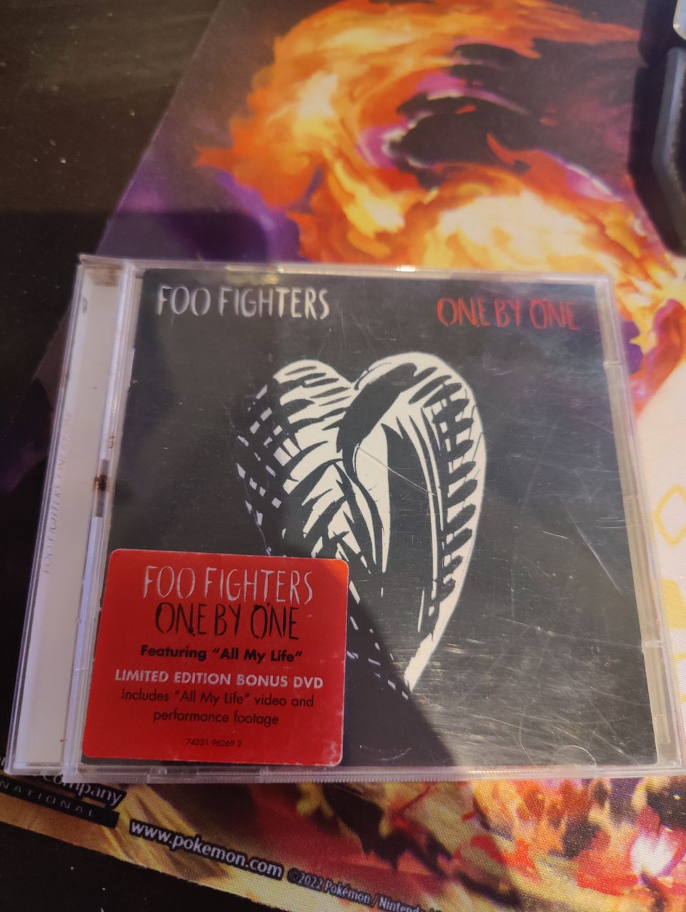 Foo fighters one by one CD