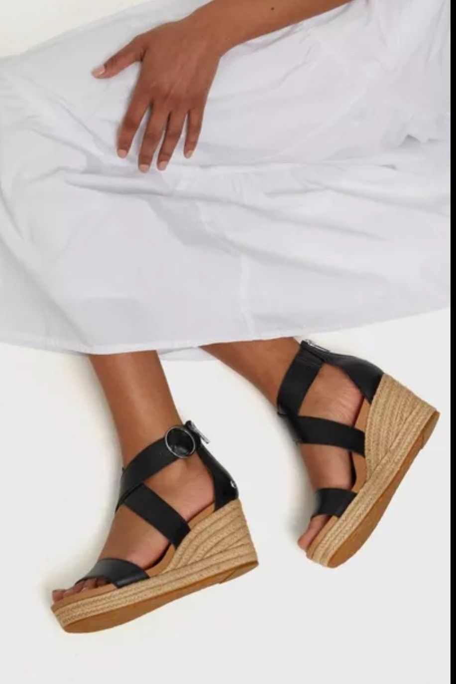Uudet UGG W Hylda sandaalit, espadrillot, nahkaa