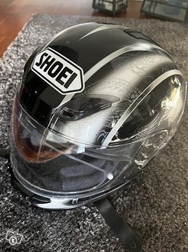 Shoei XR1000 kypärä