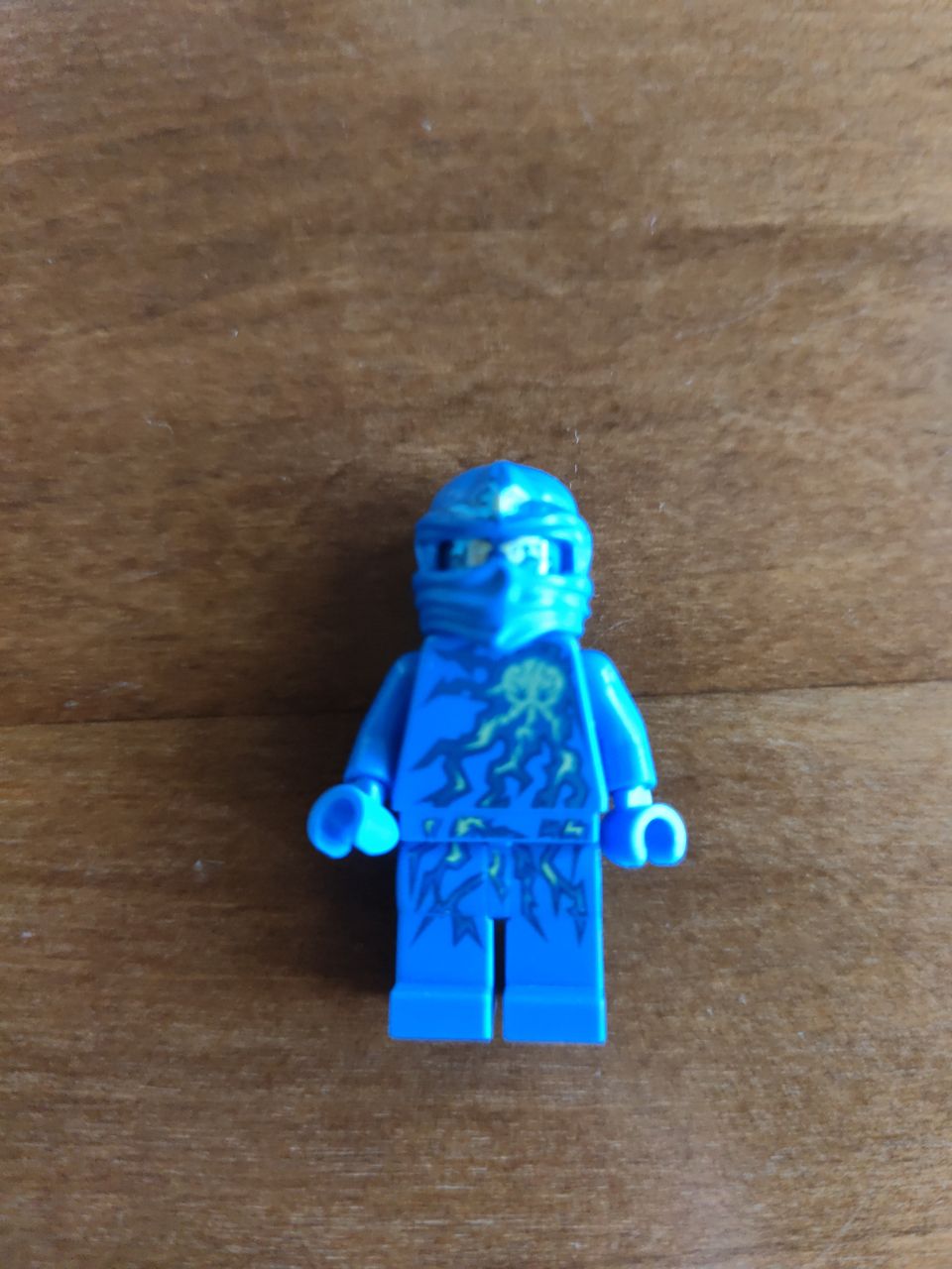 Ninjago 9570 NRG Jay