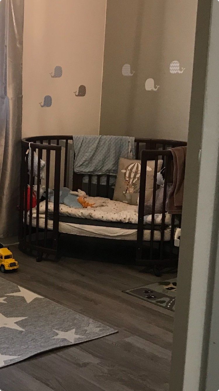 Stokke mini sleepi ja sleepi kokonaisuus