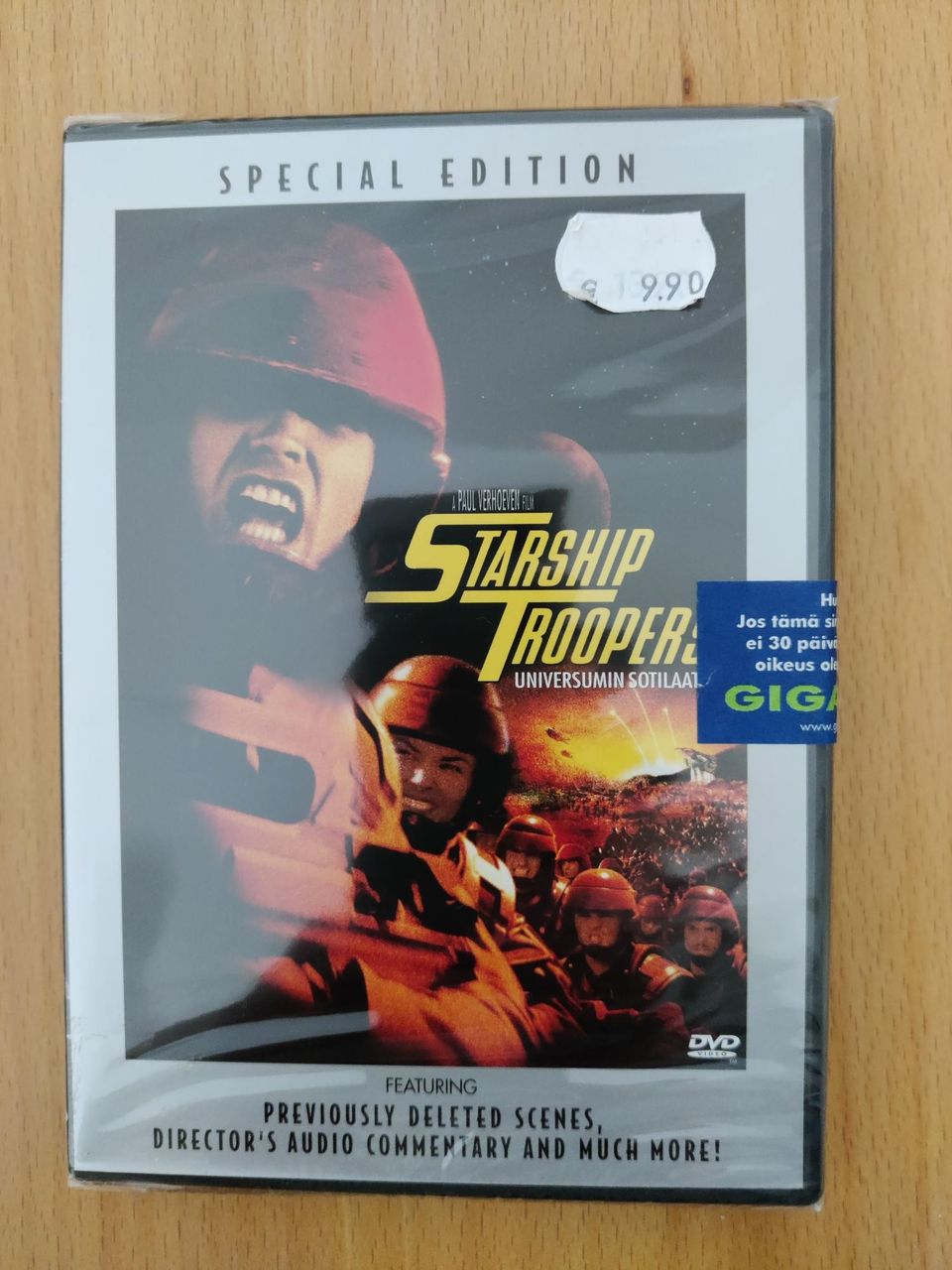 Starship Troopers – Universumin sotilaat / DVD elokuva