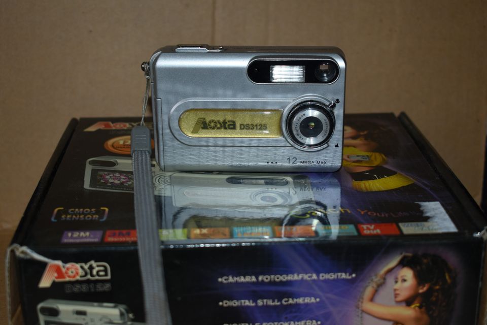 Aosta DS3125 digikamera 12mp, testattu, käyttämätön paketissa