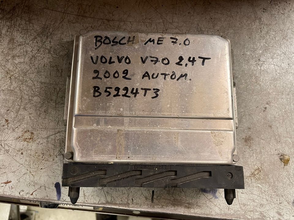 Volvo V70 ECU