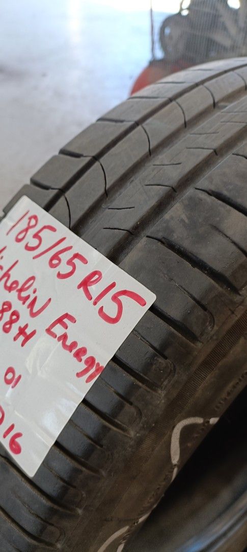 Kesärenkaat 185/65R15 Michelin Energy saver 4 kpl Q387 dot16