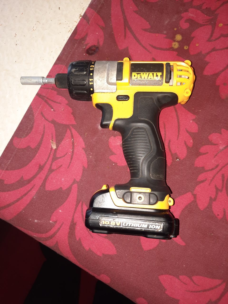 Dewalt