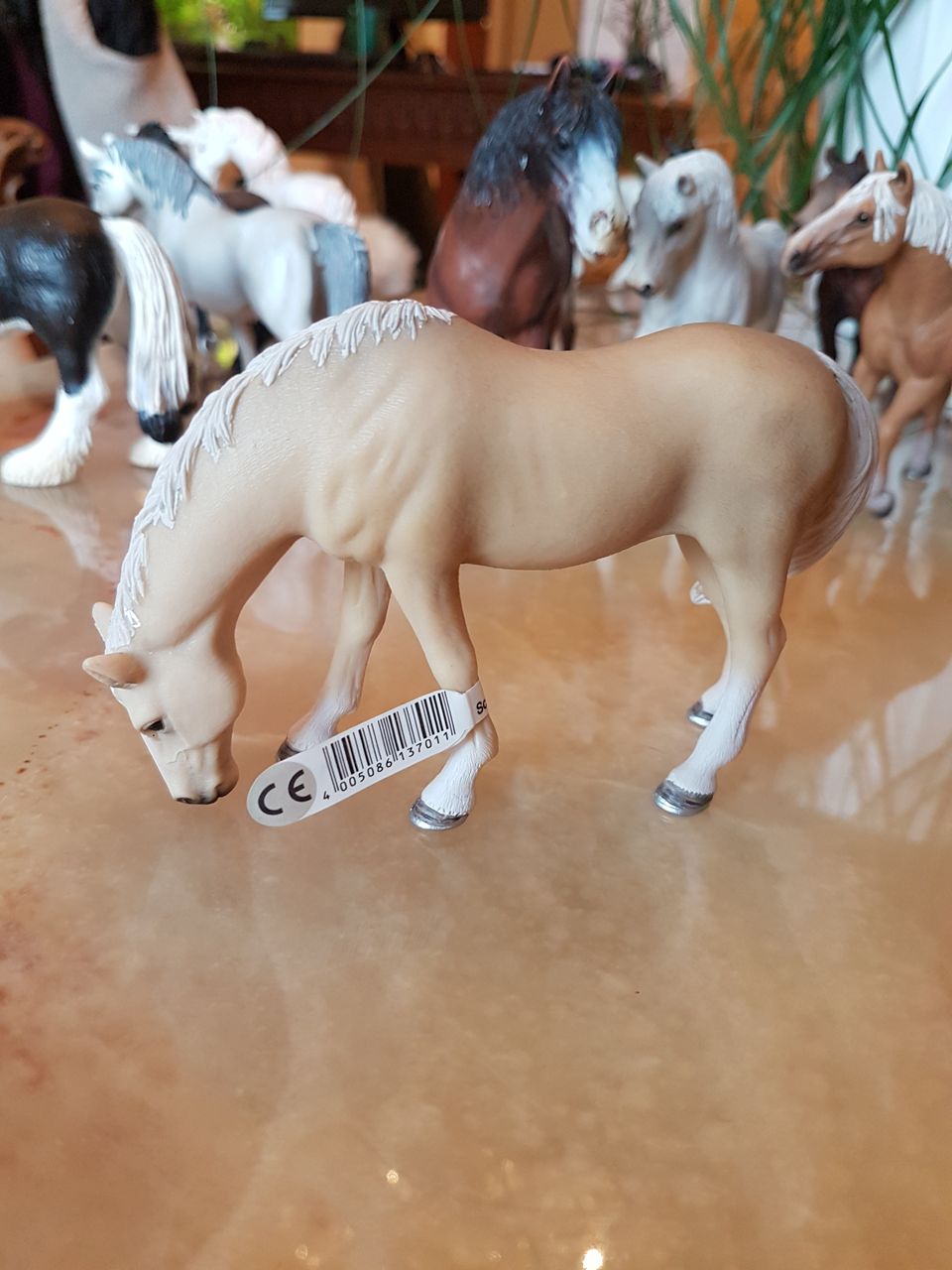 Schleich hevonen akhal teke