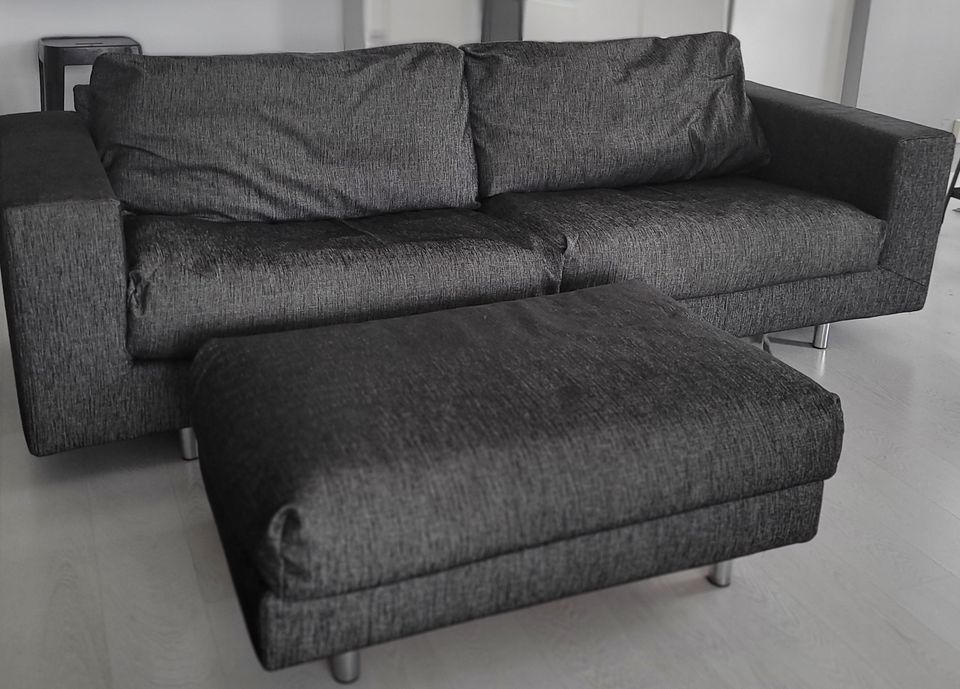Interfacen sohva + rahi