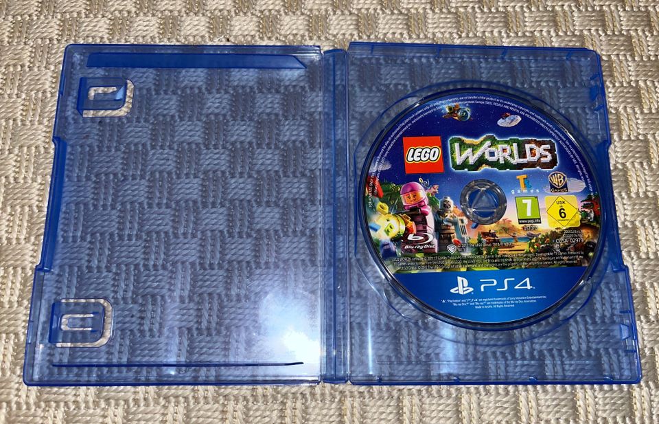 Lego Worlds PS4