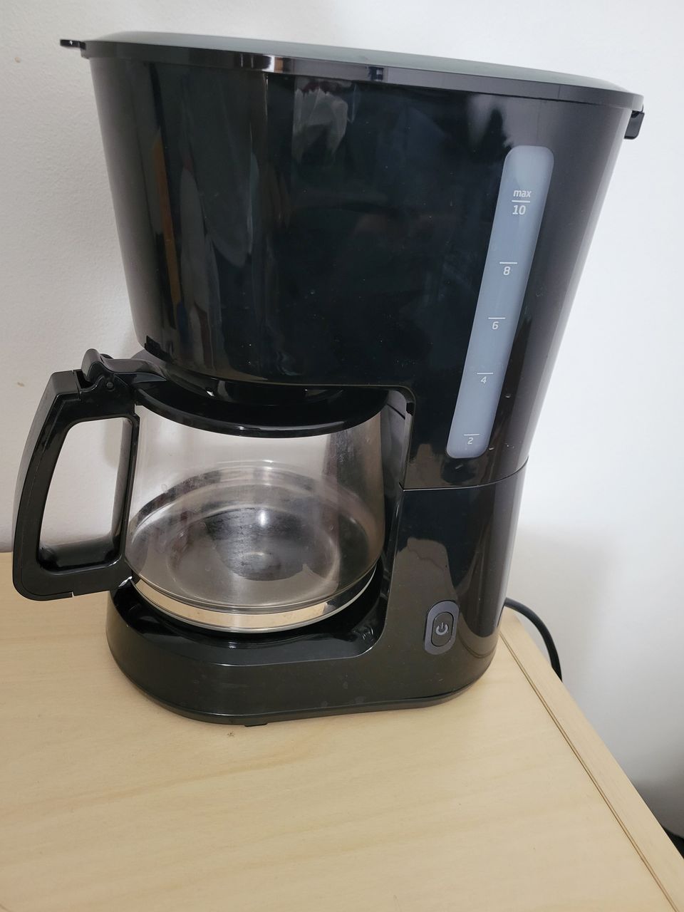 Suodatinkahvinkeitin / Filter Coffee Maker - 10 kuppi/cups