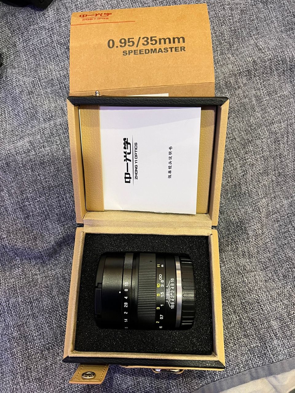 Fujifilm X -järjestelmän Zhongyi Speedmaster 0.95/35mm -objektiivi