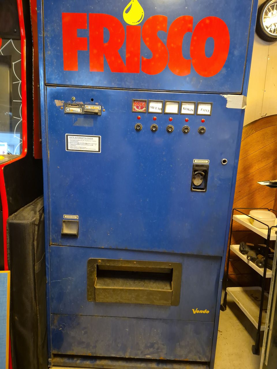 Vendo FRISCO juoma-automaatti