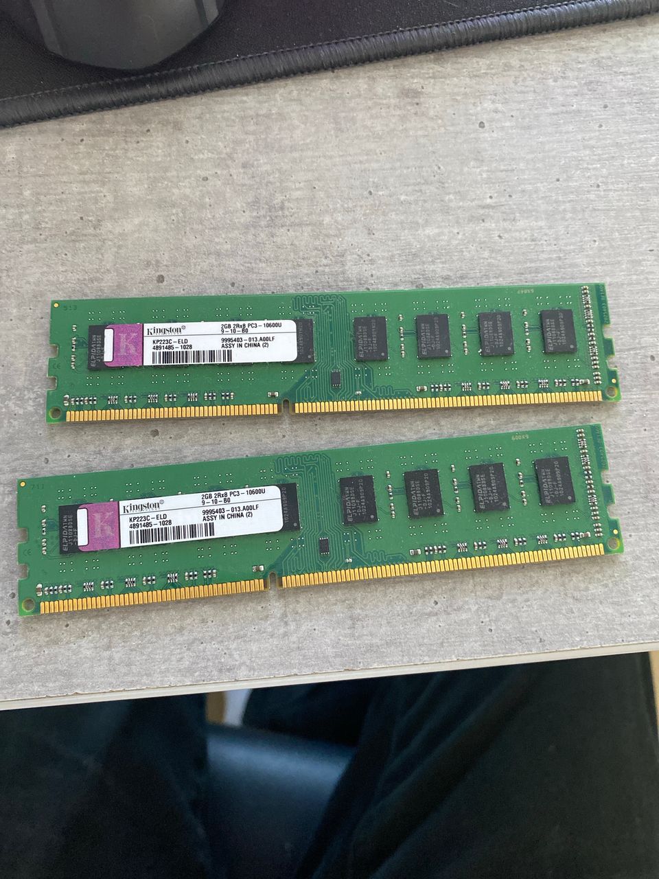 DDR3 muisti 2 x 2gb