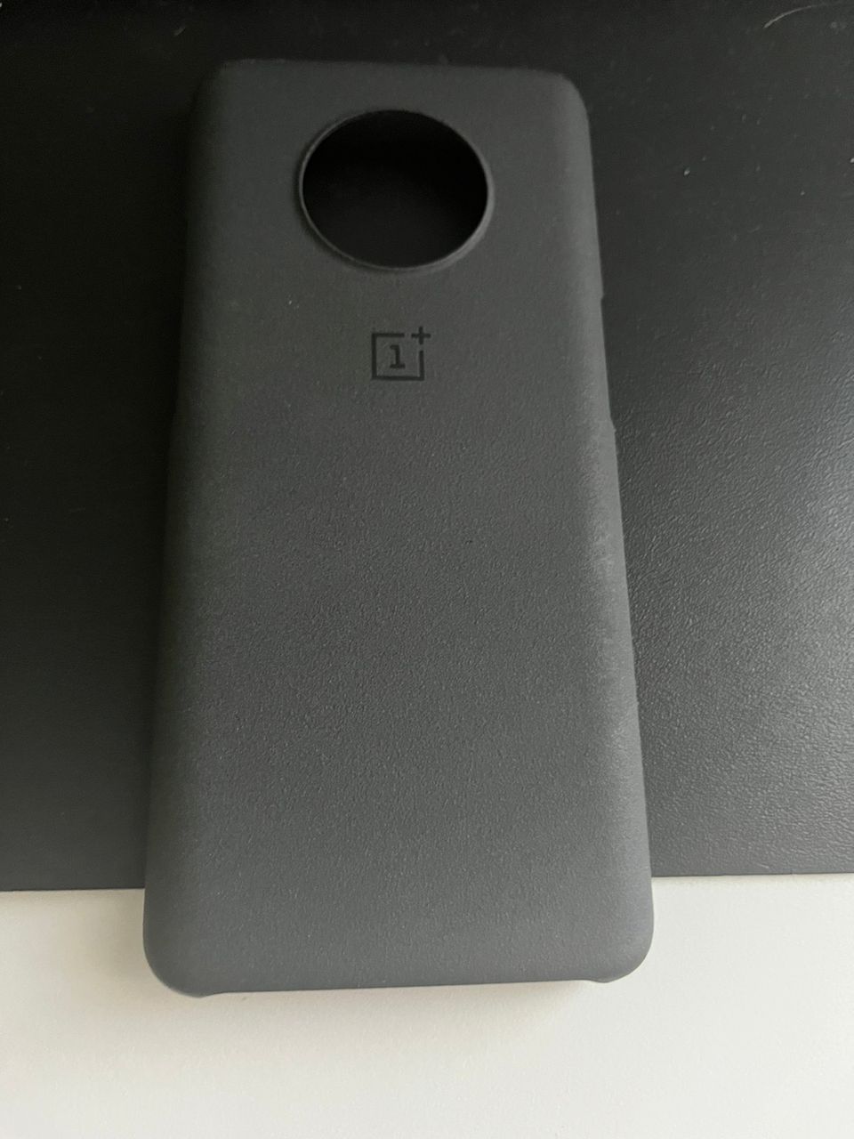 Oneplus 7t kuori