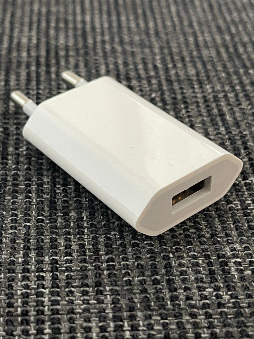 Apple USB A laturi