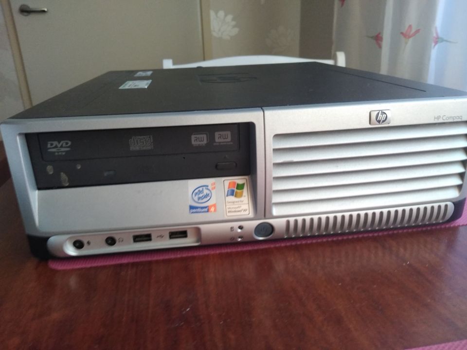 HP compaq 7100 sff